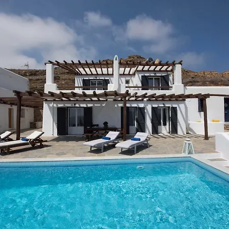 Siourdas Mykonos Vila