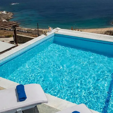 فيلة Siourdas Mykonos