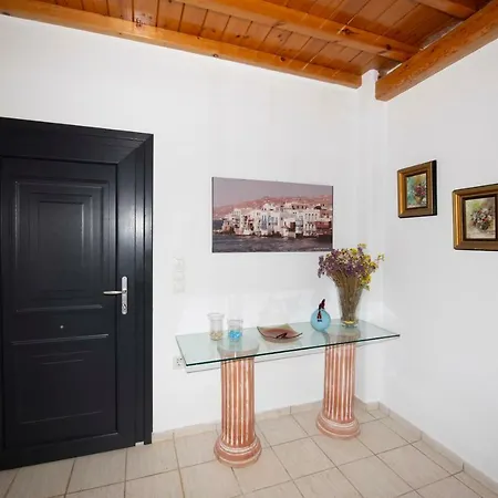 فيلة Siourdas Mykonos Agios Sostis (Mykonos)