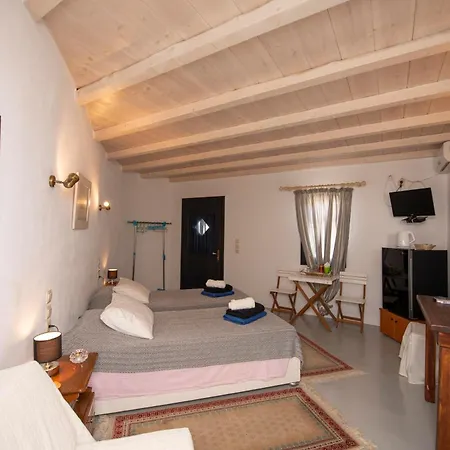 Siourdas Mykonos Villa